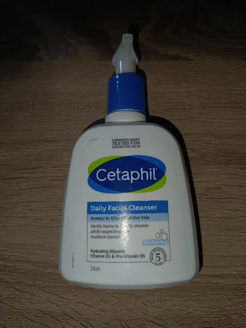 cetaphil daily facial cleanser normal to oily sensitive skin photo 1