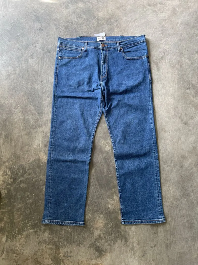 Wrangler Arizona Stretch Regular Straight Fit – Blitz Blue Preloved