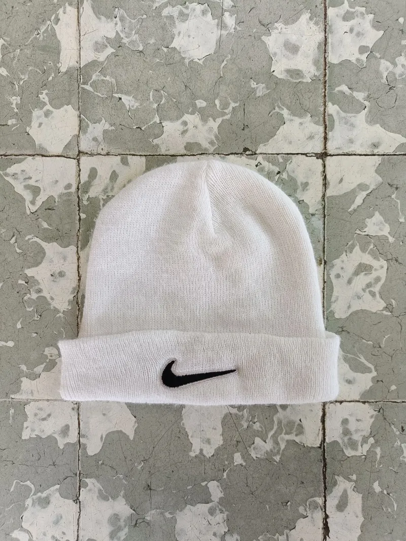 Nike Vintage Y2K Hat Pria white photo 1