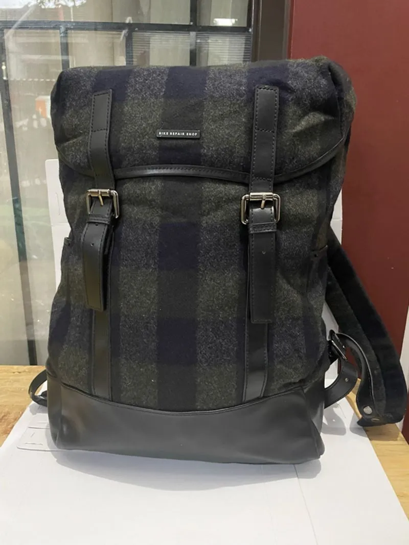 bean pole flanel ransel bag photo 1