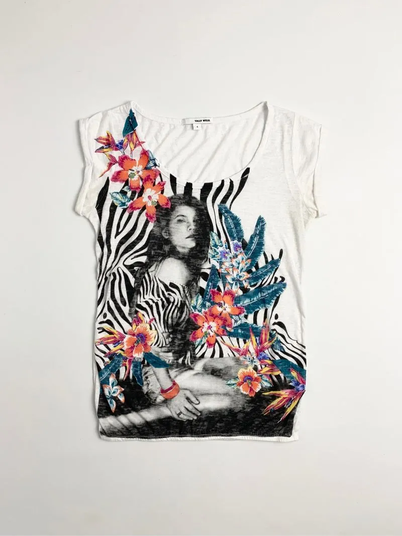 Y2k  Tally Weijl Tee With Floral Girl Graphic Multicolor photo 1