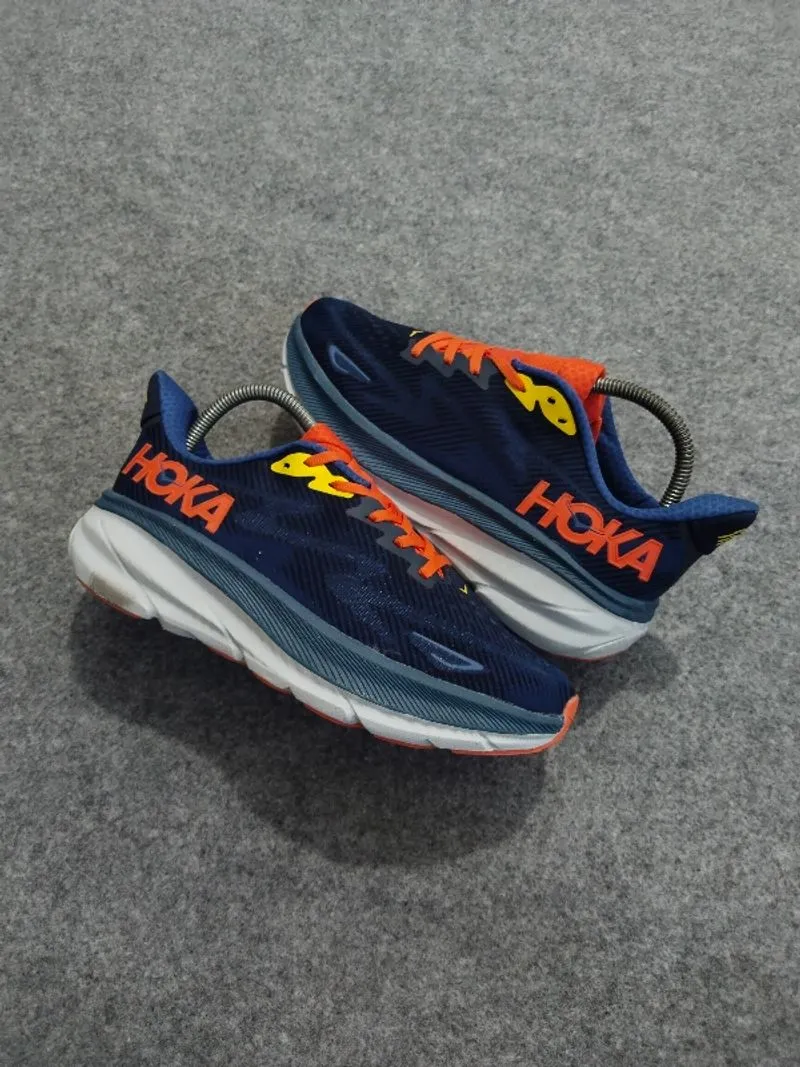 hoka photo 1