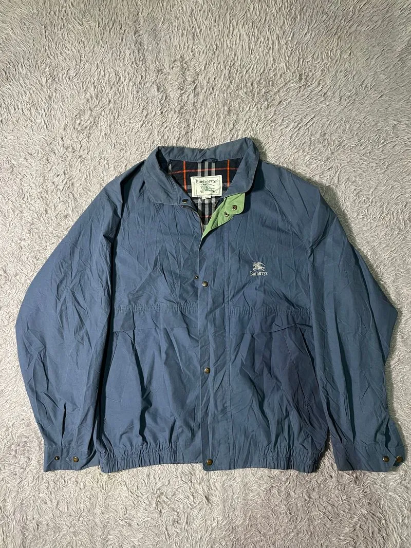 Burberry's Casual photo 1