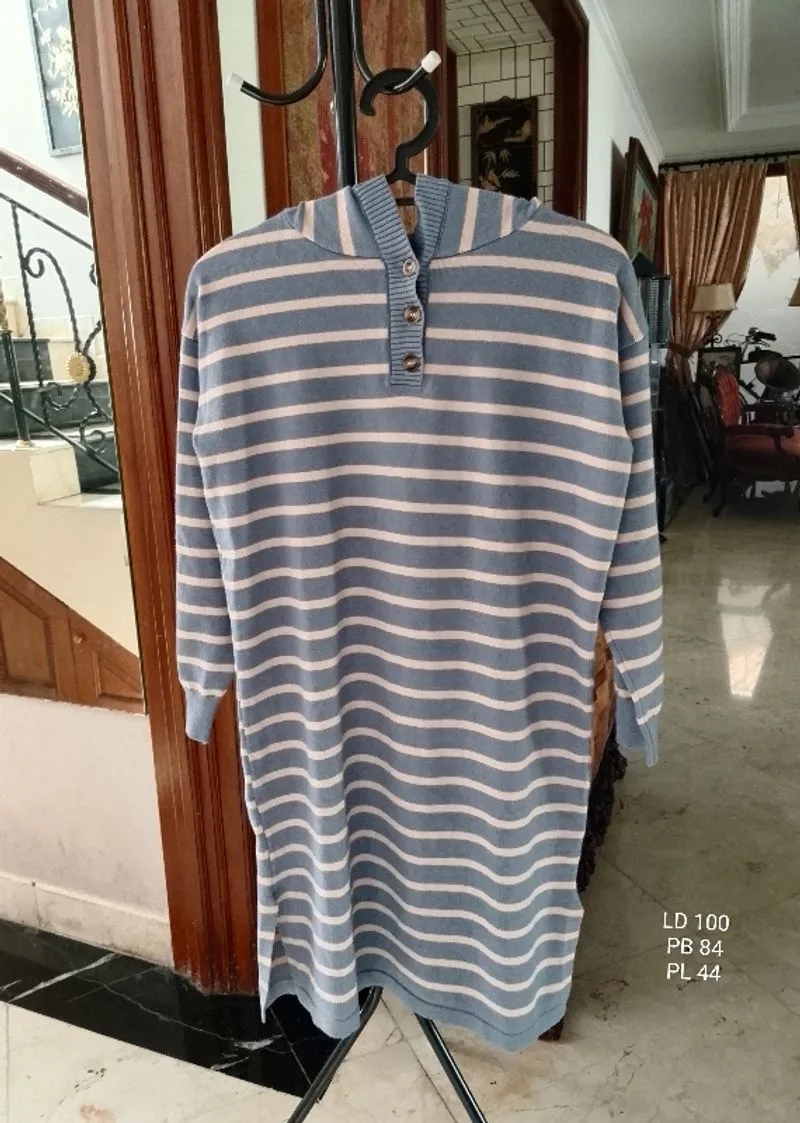Longtop rajut preloved photo 1