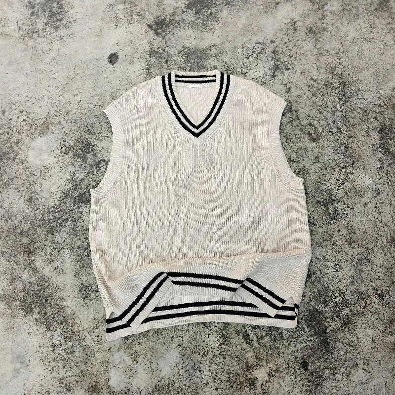 Vest Texture Knitwear GU Beigie -.Unisex photo 1