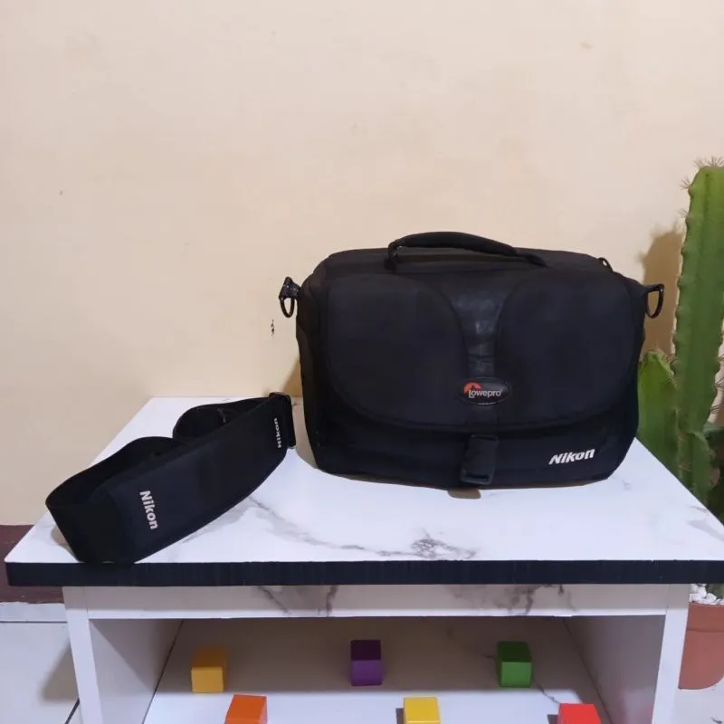 Lowepro x Nikon Rezo 190 AW Camera Bag original photo 1