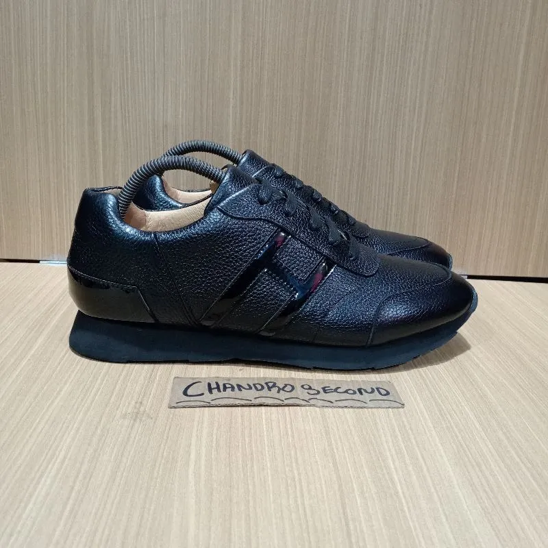 Sepatu hermes snekers  photo 1