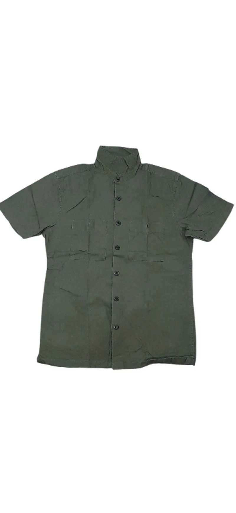 Green shirt photo 1