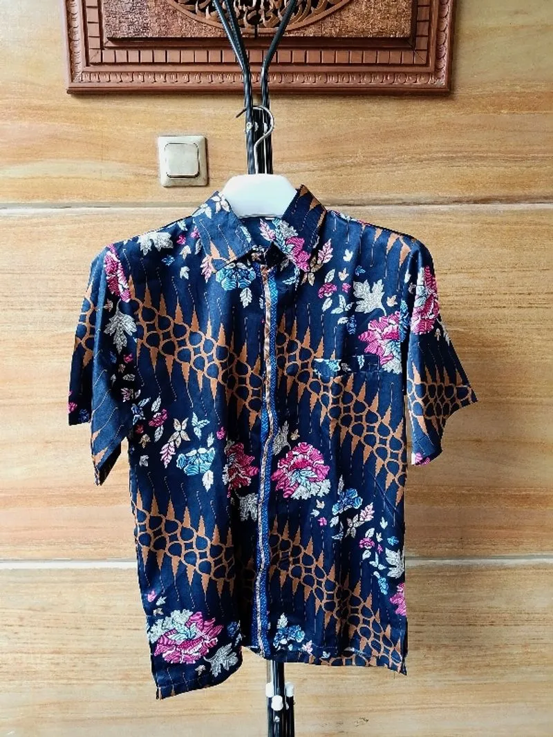 Preloved baju batik photo 1