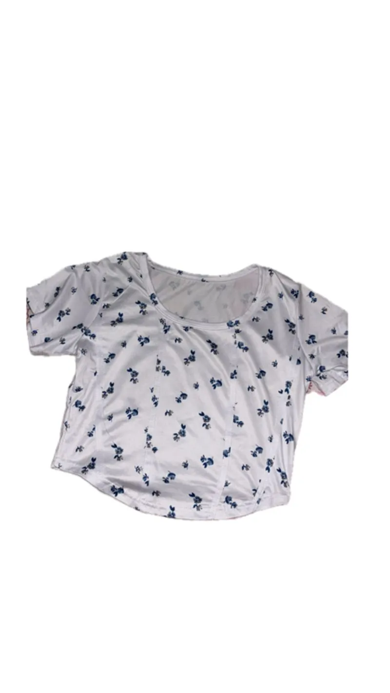 Flower Crop Top photo 1