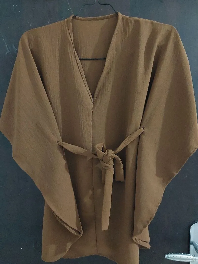 Batwing blouse photo 1