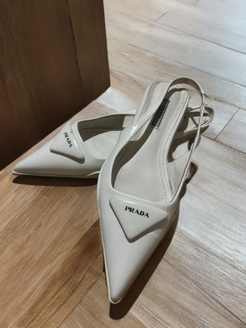Sepatu Prada Milano photo 1