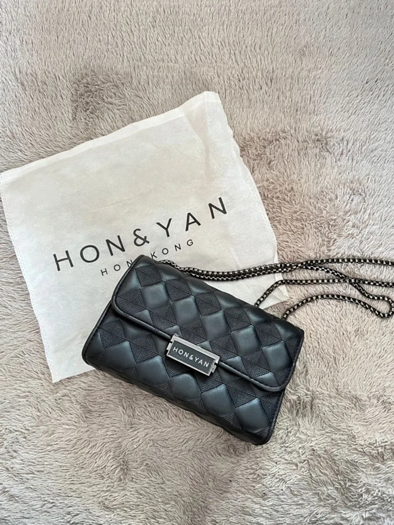 Sling bag Tas slempang wanita hitam photo 1