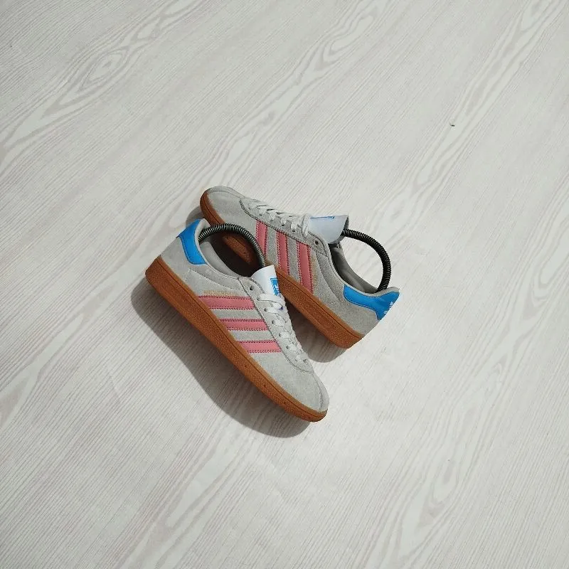 Adidas Samba photo 1