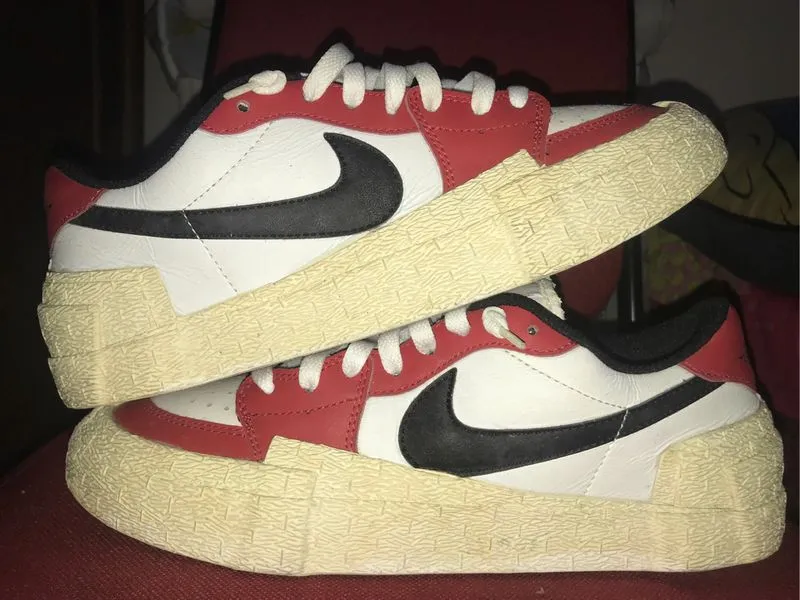Sepatu jordan photo 1