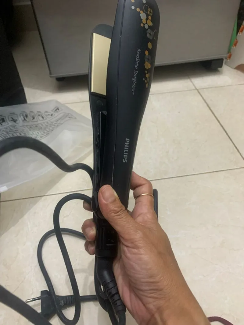 Philips hair straightener 8316 photo 1