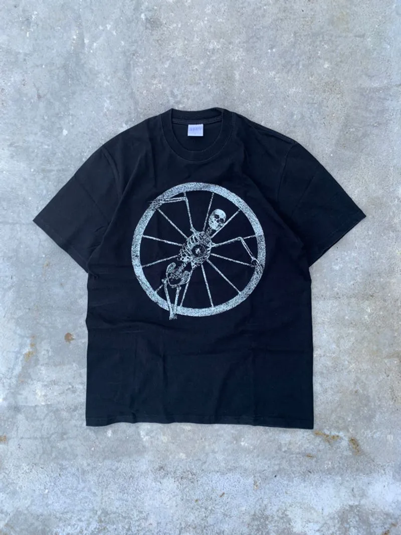 Circle of death Tshirt Black official merch by Davelevi photo 1