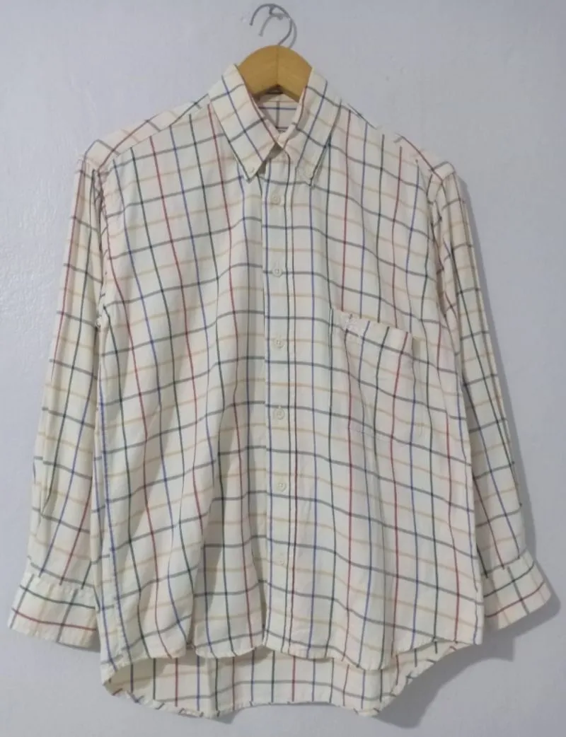 Kemeja Burberry Size S photo 1