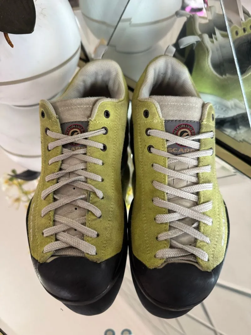 Scarpa mojito suede trail running shoes photo 1