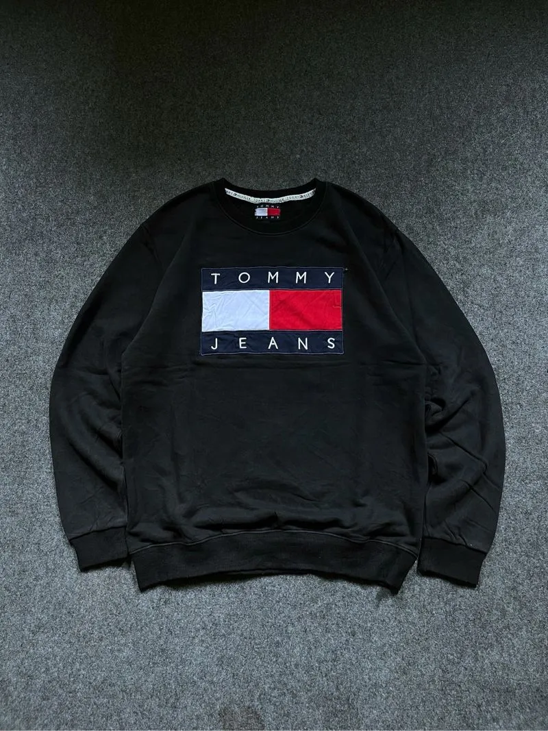 Crewneck Tommy Hilfiger Big Logo photo 1