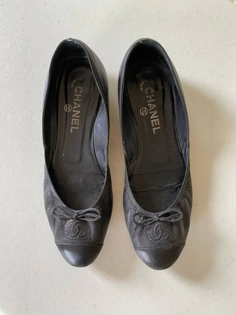 Chanel Leather Ballet Flats photo 1