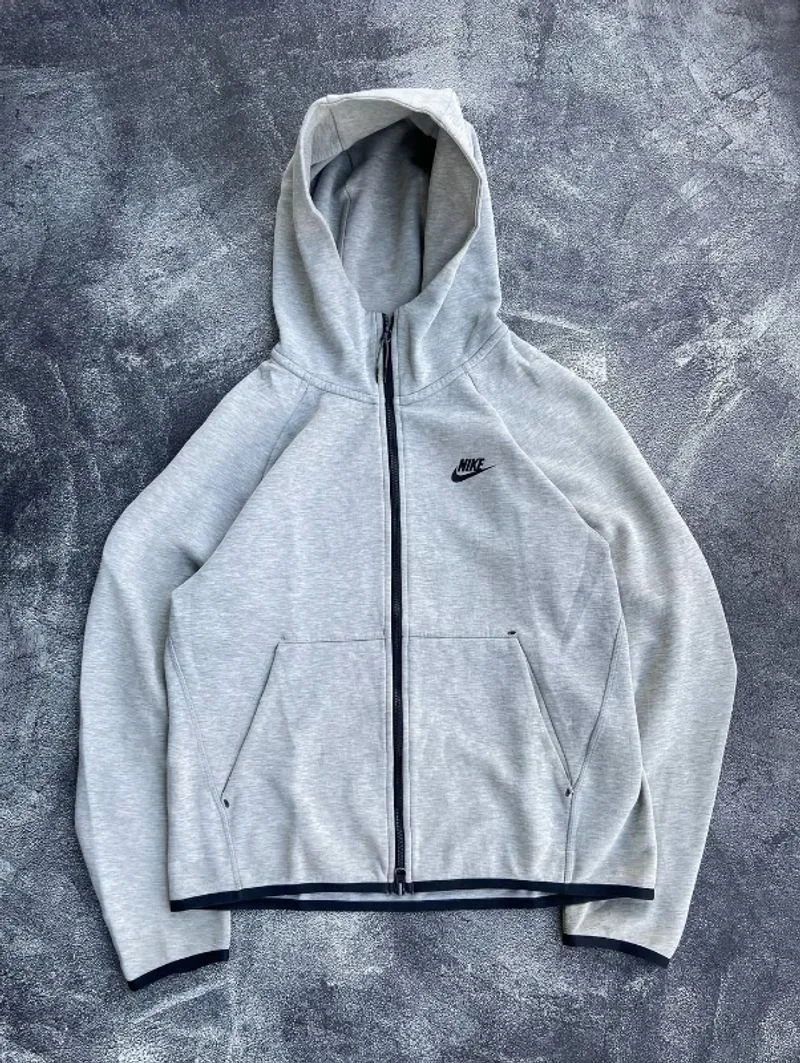Nike photo 1