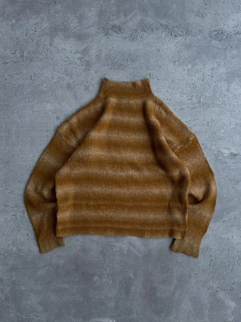 Knitwear vintage gradient striped patterned by Aimi Style photo 1