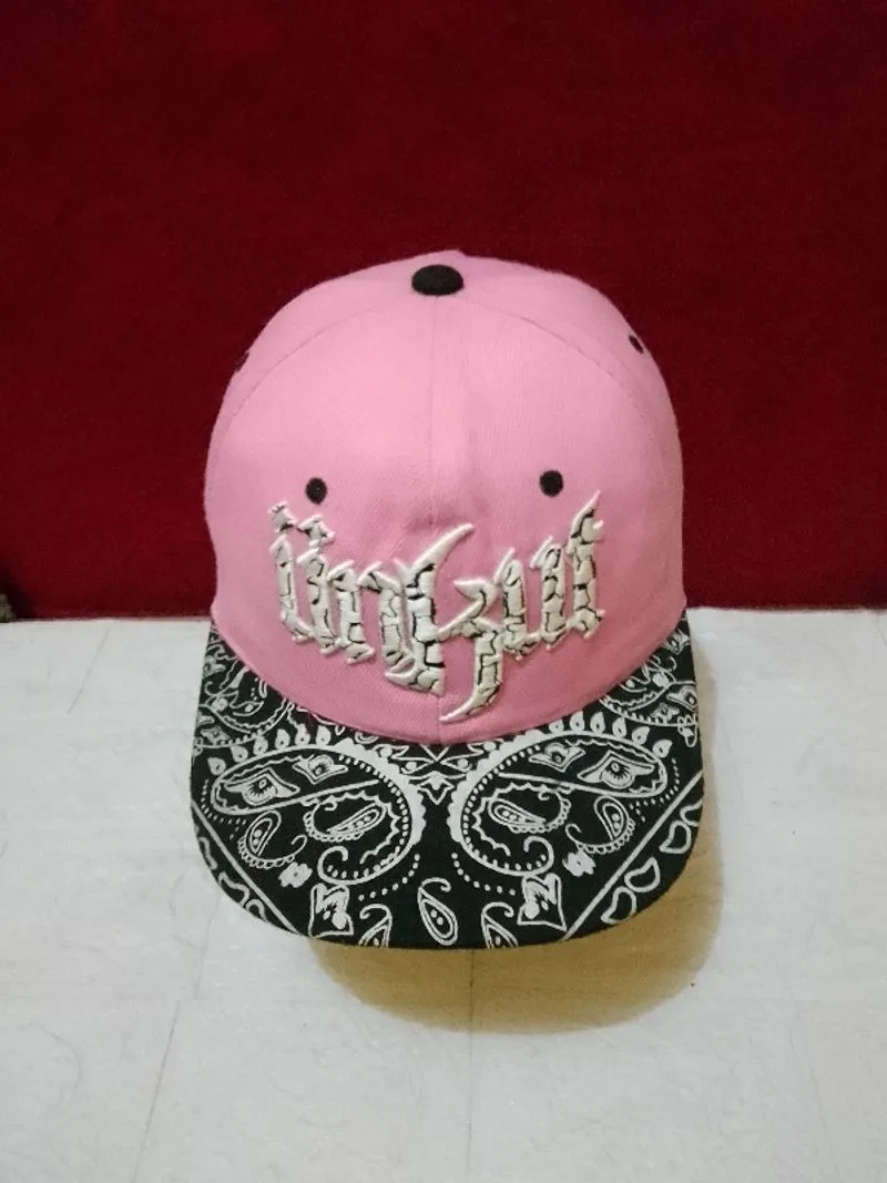 Topi Snapback Pink photo 1