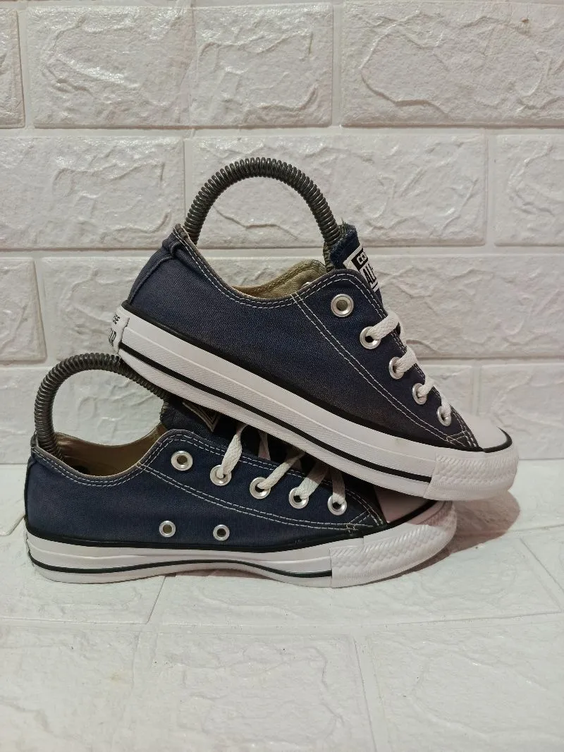 Converse CTAS low top blue photo 1