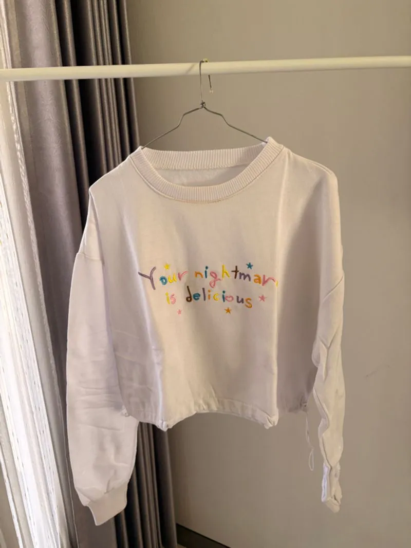 Sweater Lucu photo 1