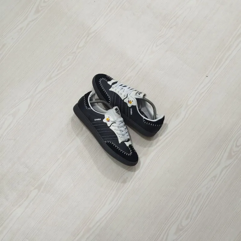 Adidas Samba photo 1