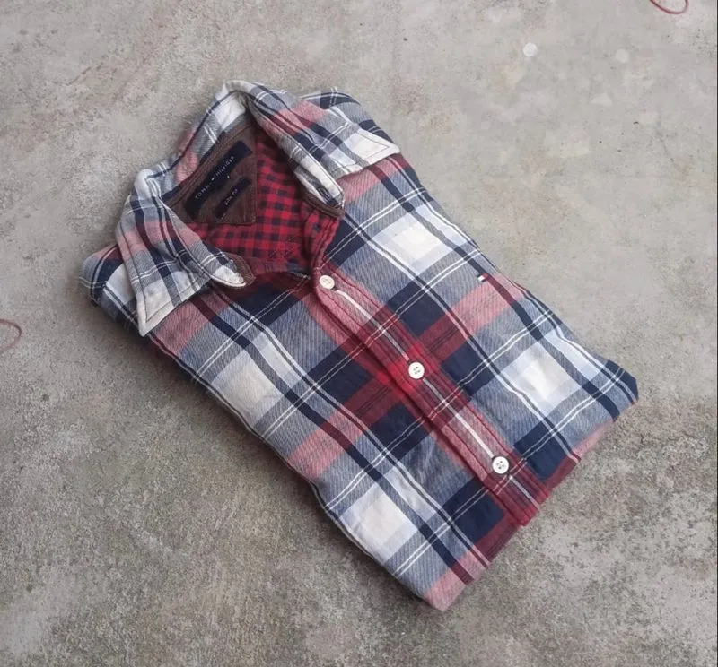 Kemeja longsleeve tommy hilfiger colour red, black, white photo 1