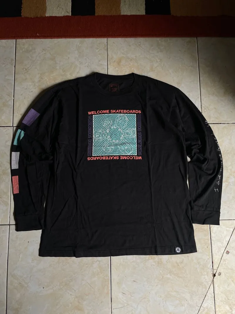 Kaos Welcome Skateboard Longsleeve Tee photo 1