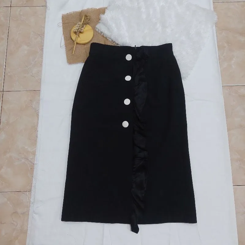 rok hitam panjang / black long midi skirt photo 1