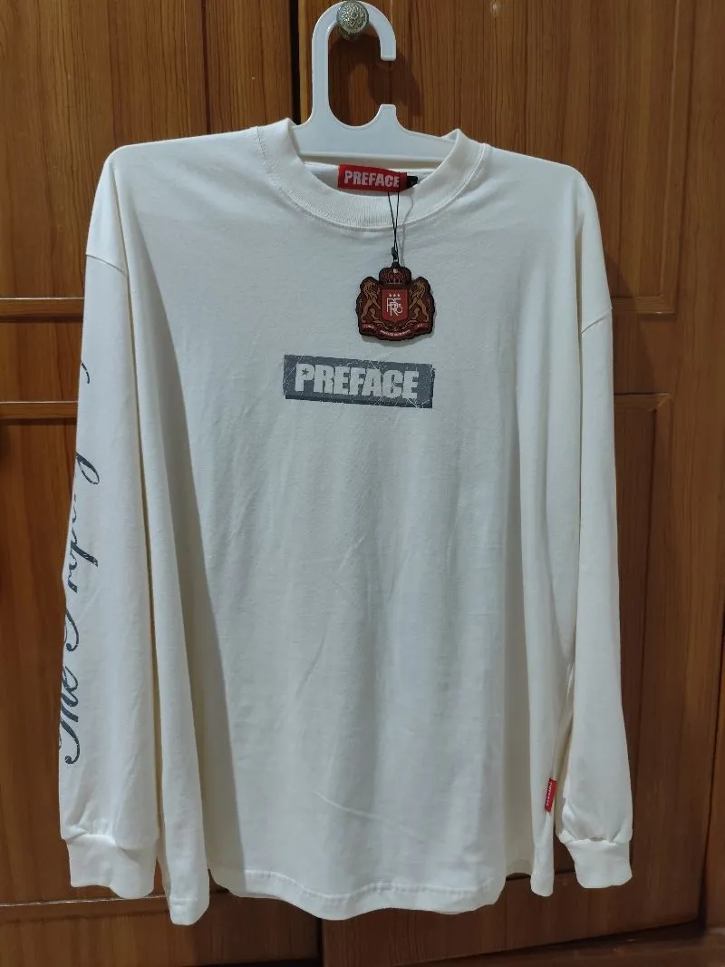 Long Sleeve -Preface photo 1