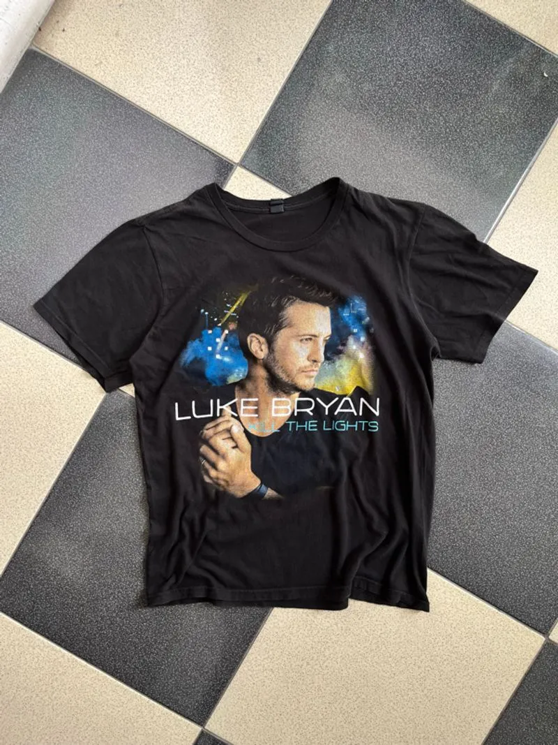 Luke Bryan "Kill The Lights" tee by District Tag photo 1