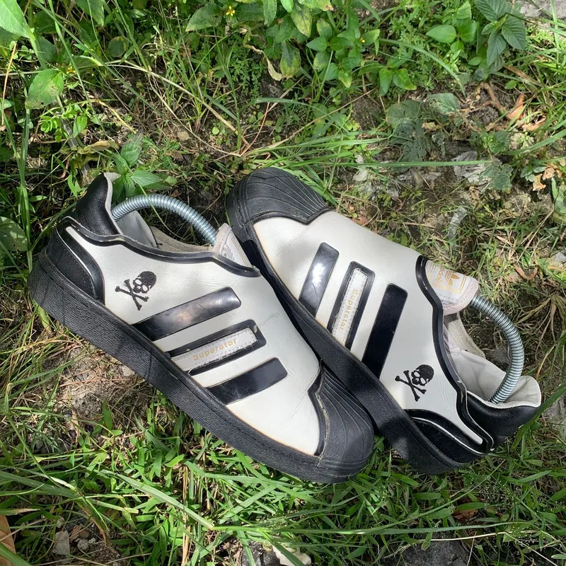Adidas Vintage Streetwear Sneakers Pria white black photo 1