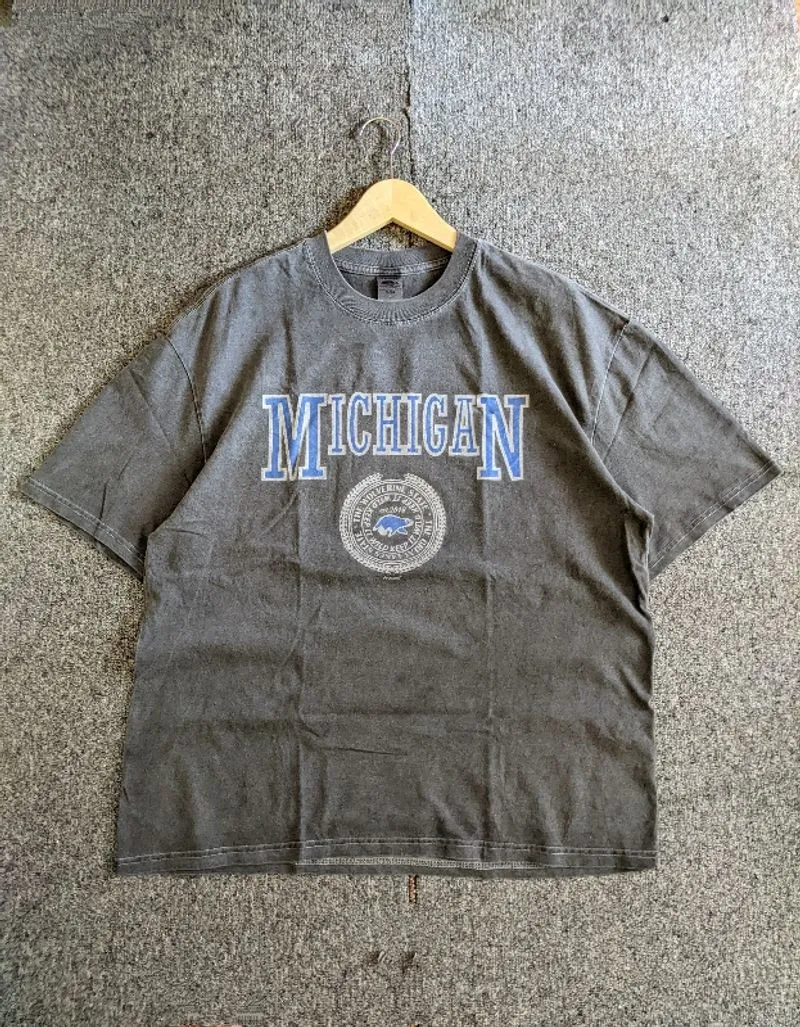 Tshirt travel washed oversize photo 1
