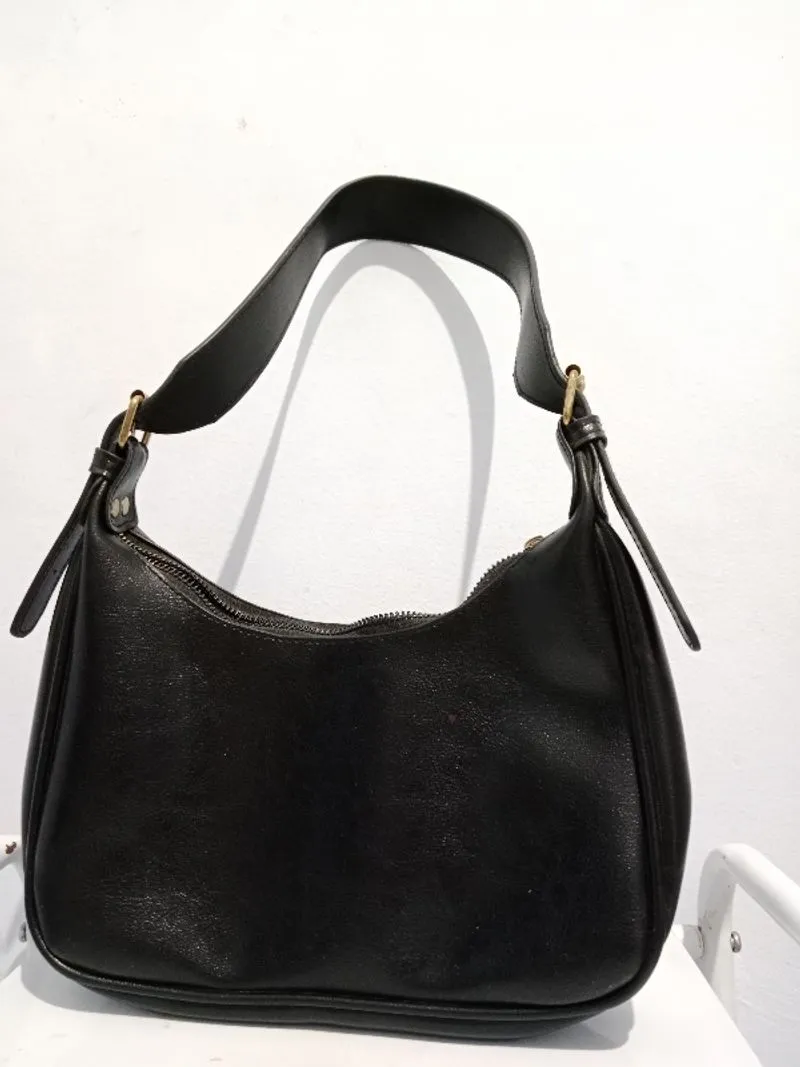 tas hitam photo 1