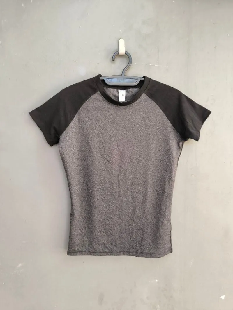 Kaos Olahraga Philosophia Body Fit Air Dry Sport Shirt photo 1