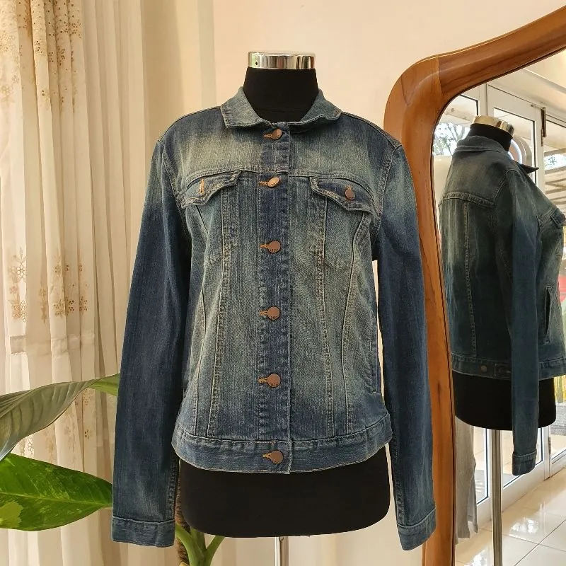JAKET JEANS WANITA GAP photo 1