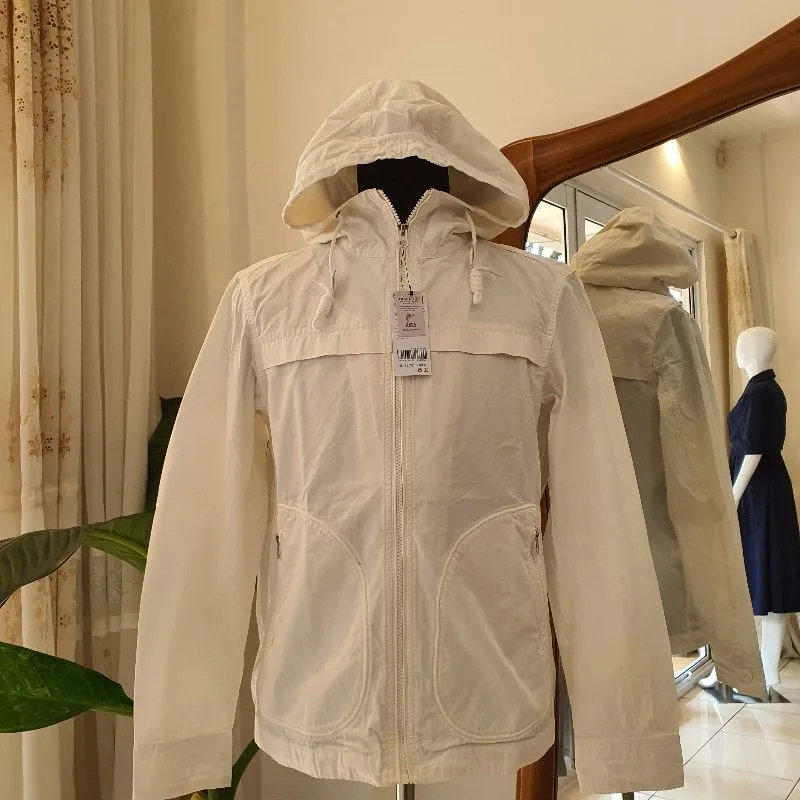 JAKET CEWE COWO UNIQLO photo 1