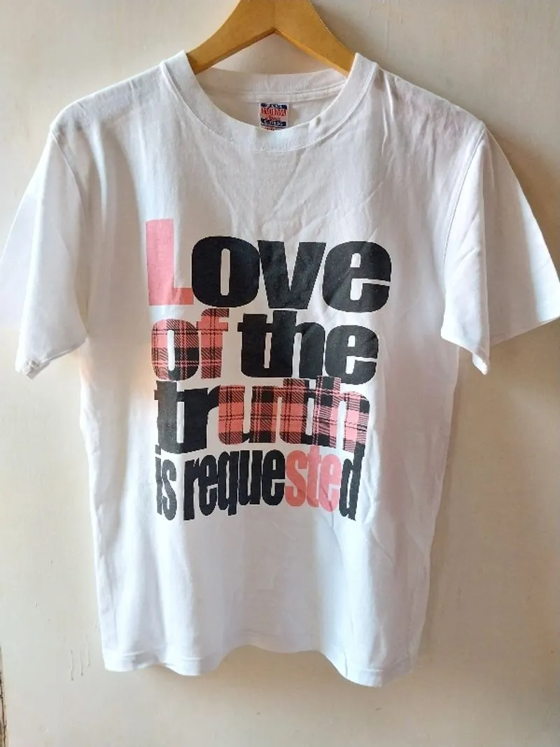 Kaos Greatwood Love Atasan Lengan Pendek Wanita photo 1