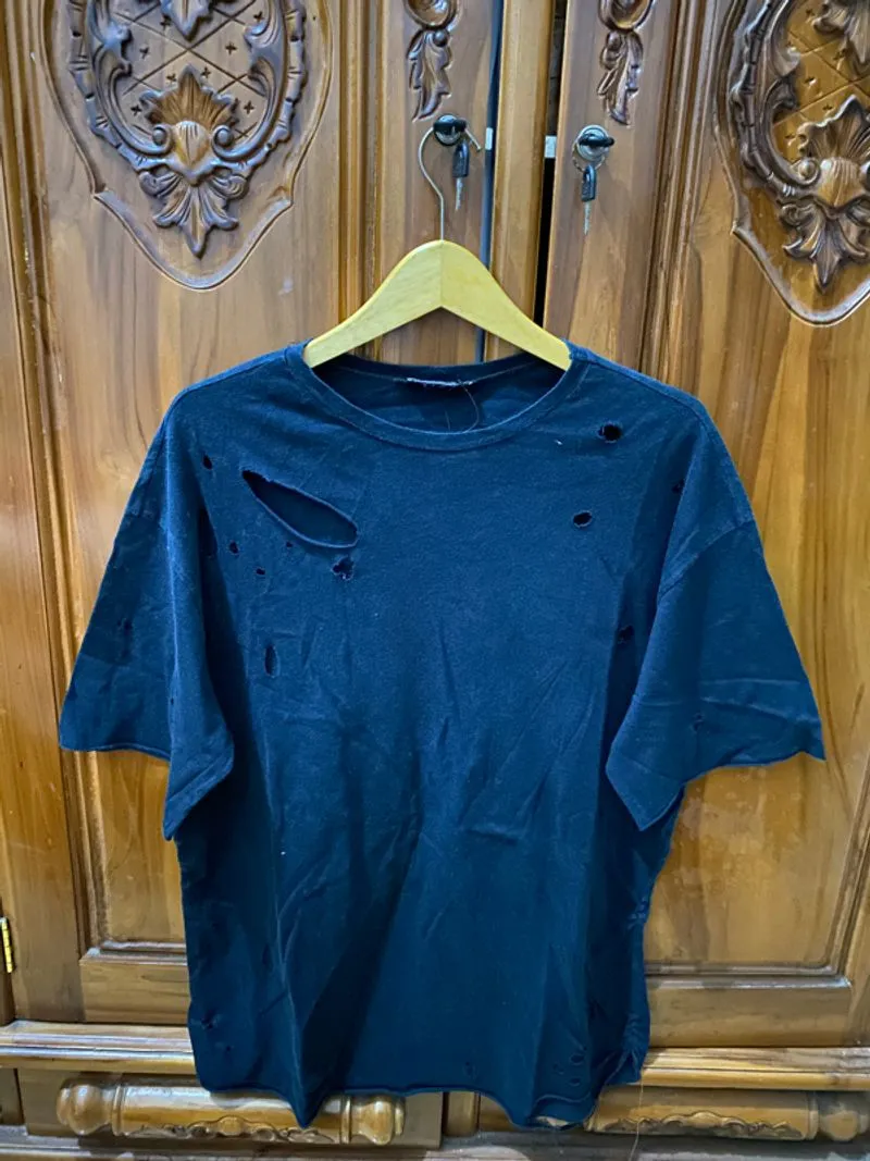 kaos zara sobek” ala pelari kalcer photo 1