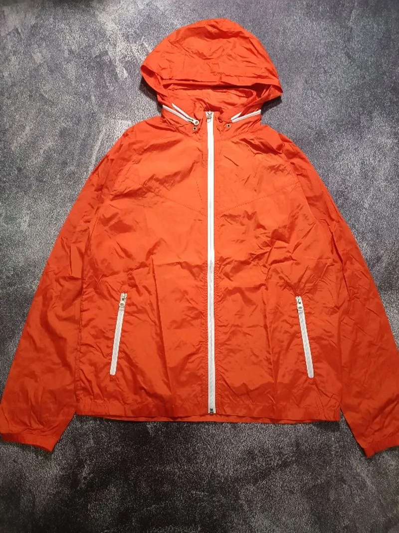 GIORDANO WINDBREAKER Running Jacket Original Size M Preloved