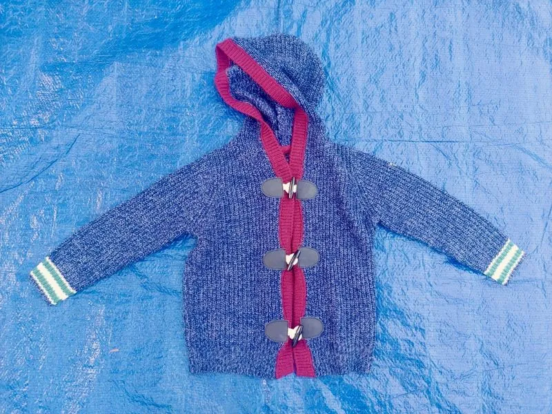 GUESS Baju Sweater Anak dengan Hoodie 3-4 tahun photo 1