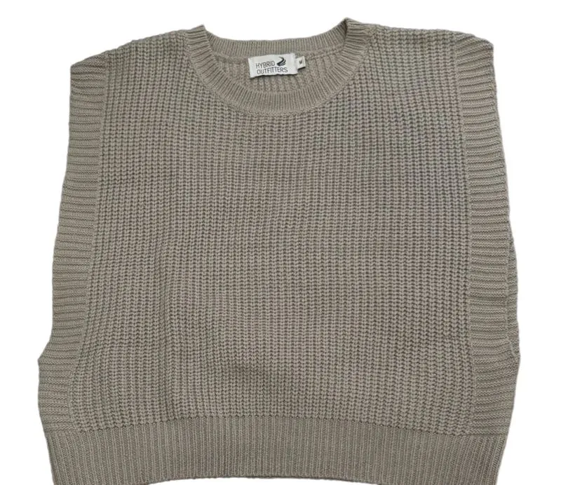 sleeveless knitted vest photo 1