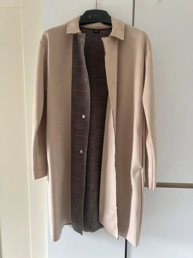 Suede coat photo 1