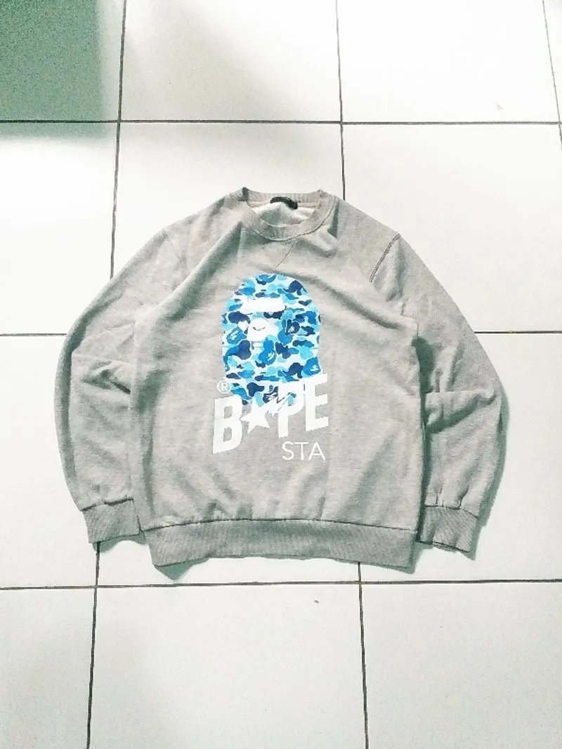 Bape Crewneck photo 1