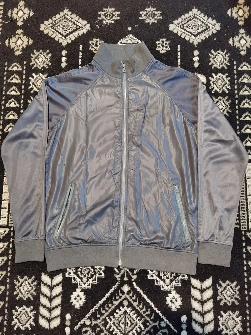 Jacket Neighborhood  photo 1